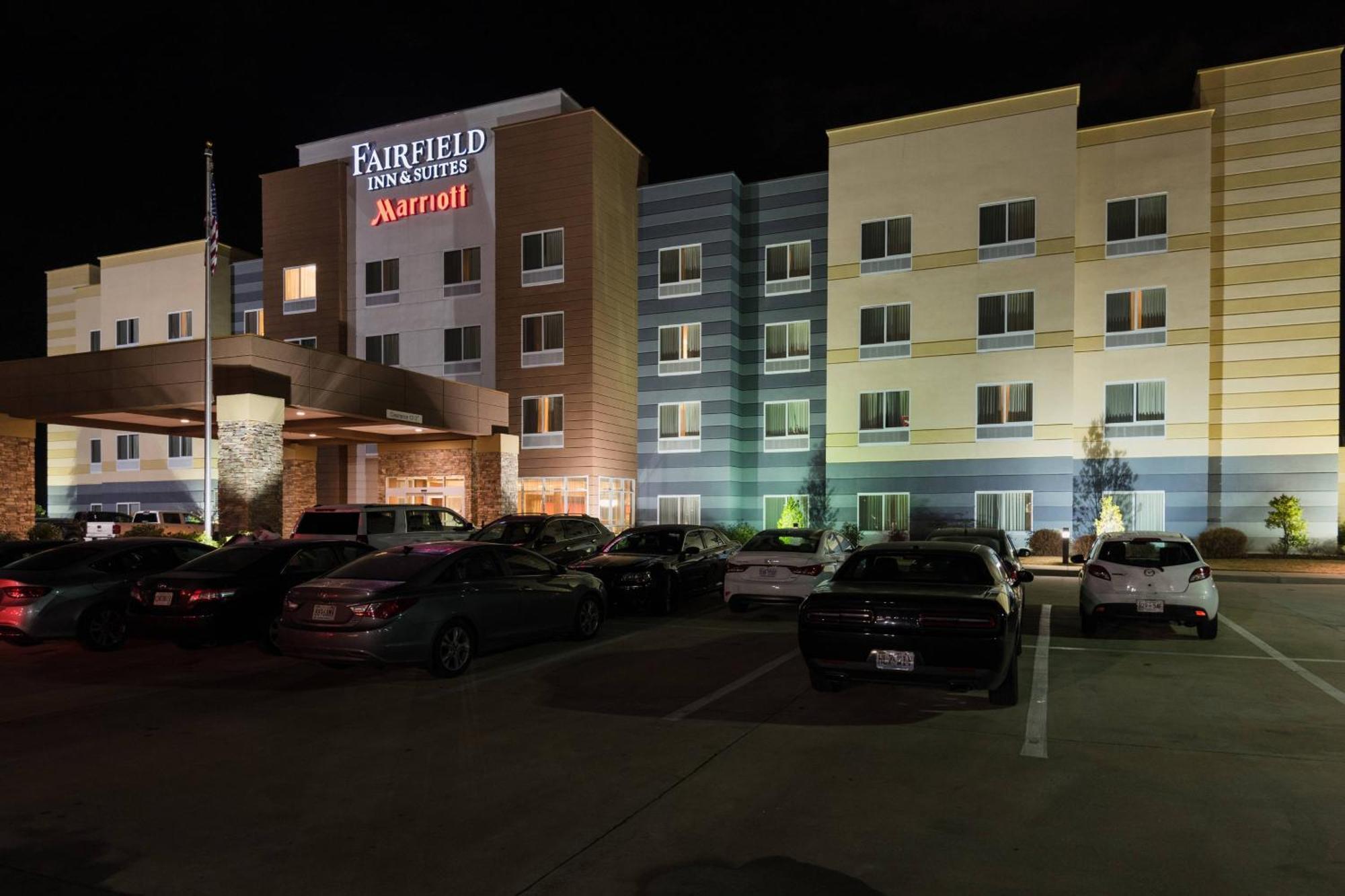 Fairfield Inn & Suites By Marriott Montgomery Airport Hope Hull Buitenkant foto